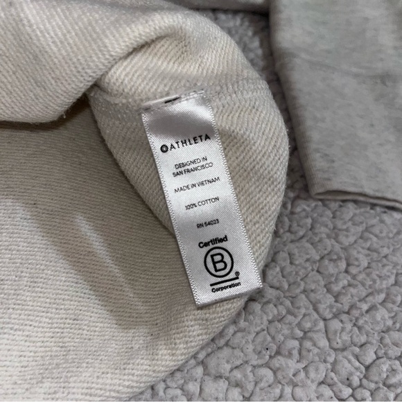Athleta Crop Sweatshirt - Picture 5 of 9